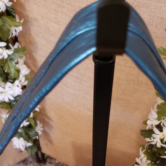 FE Blue Hobo Bag - Picture 5 of 10